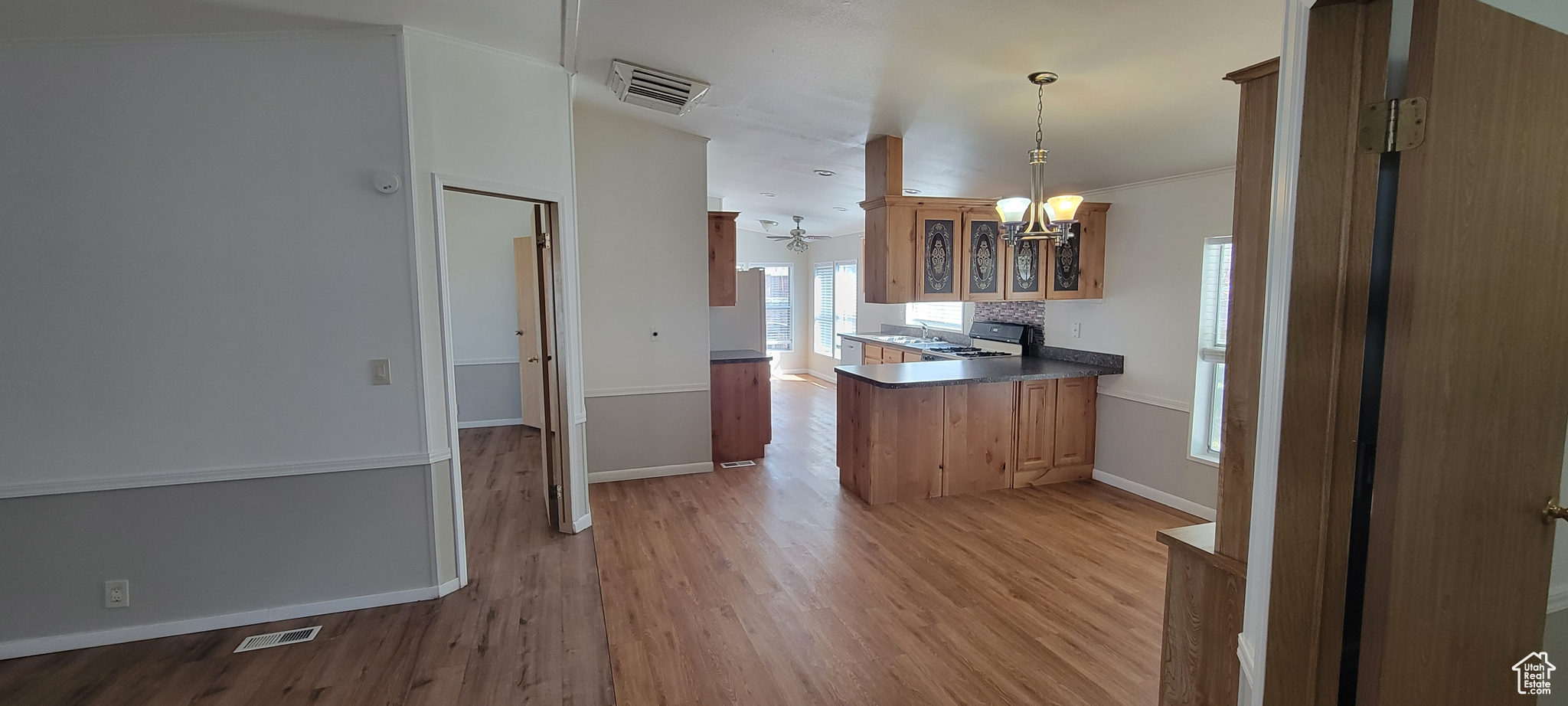11239 S Hidden View Dr #123, Sandy, Utah image 30
