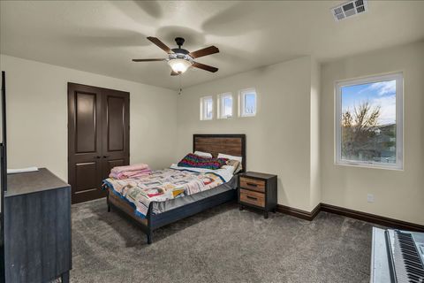 Tiny photo for 2864 E 1290 S, Saint George, UT 84790 (MLS # 2135587)