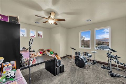 Tiny photo for 2864 E 1290 S, Saint George, UT 84790 (MLS # 2135587)