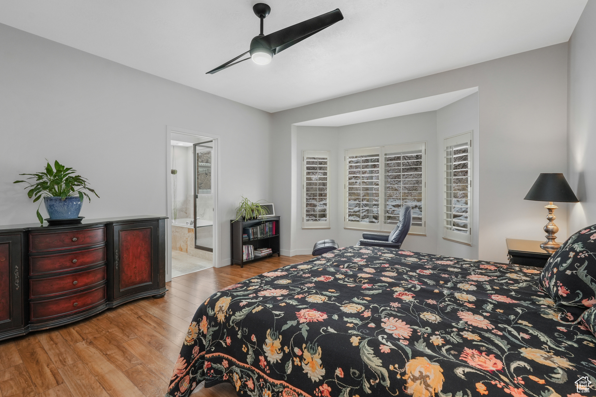 SOUTH MOUNTAIN - Residential Income