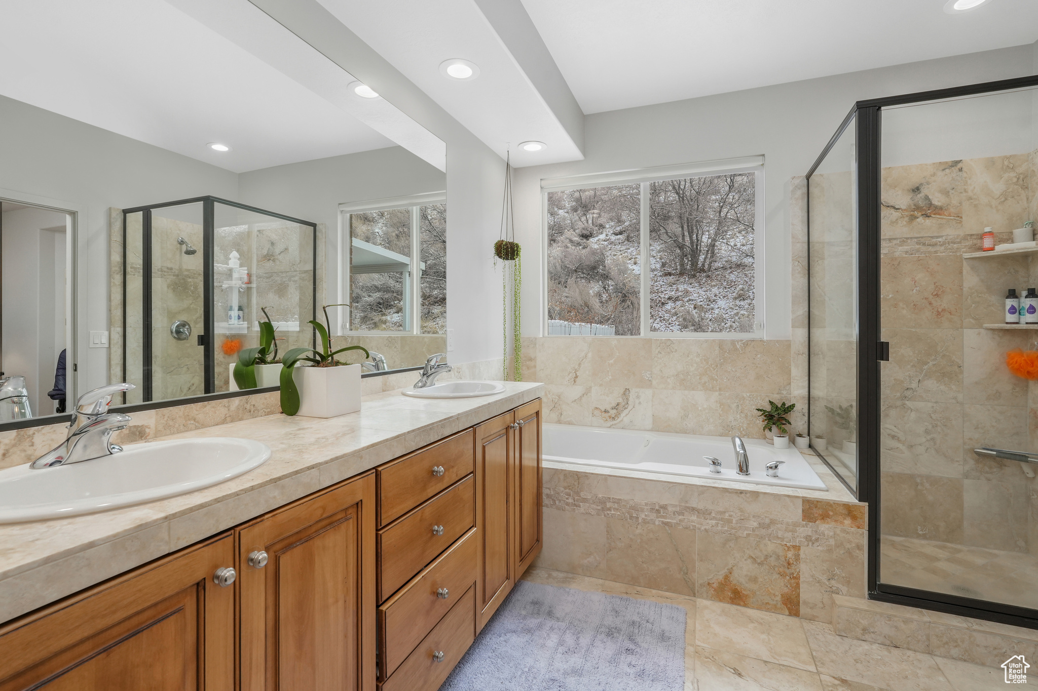 SOUTH MOUNTAIN - Residential Income