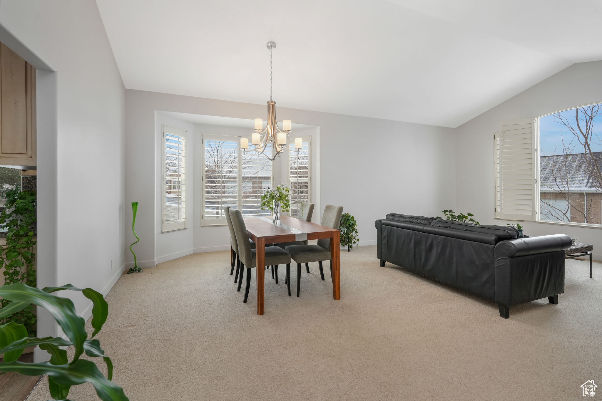 SOUTH MOUNTAIN - Residential Income