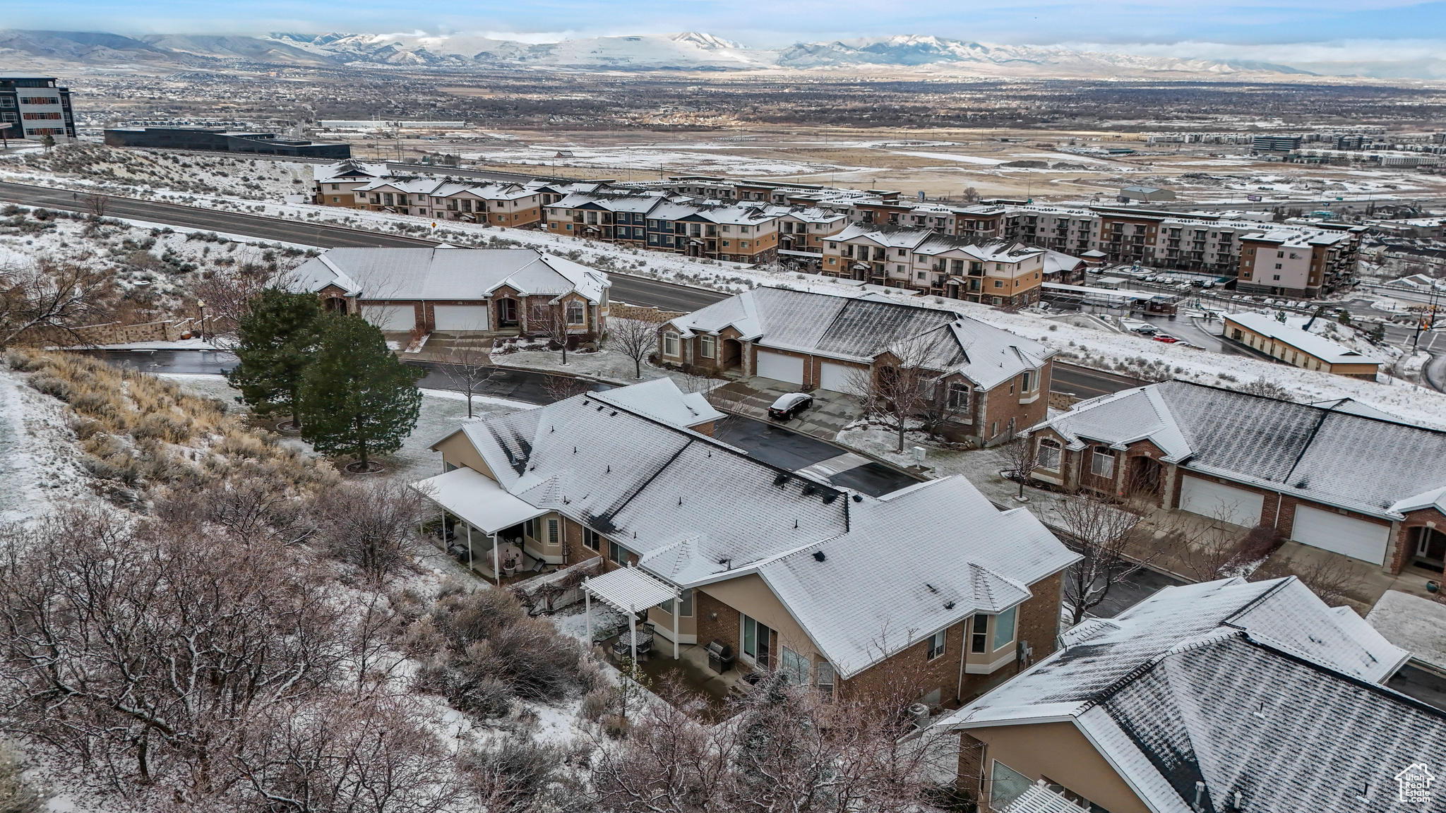 SOUTH MOUNTAIN - Residential Income