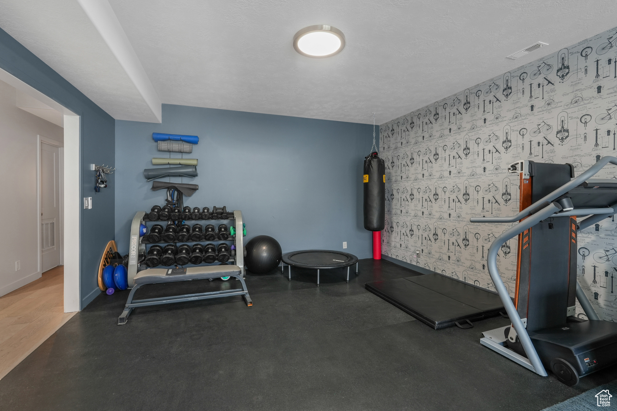 SOUTH MOUNTAIN - Residential Income