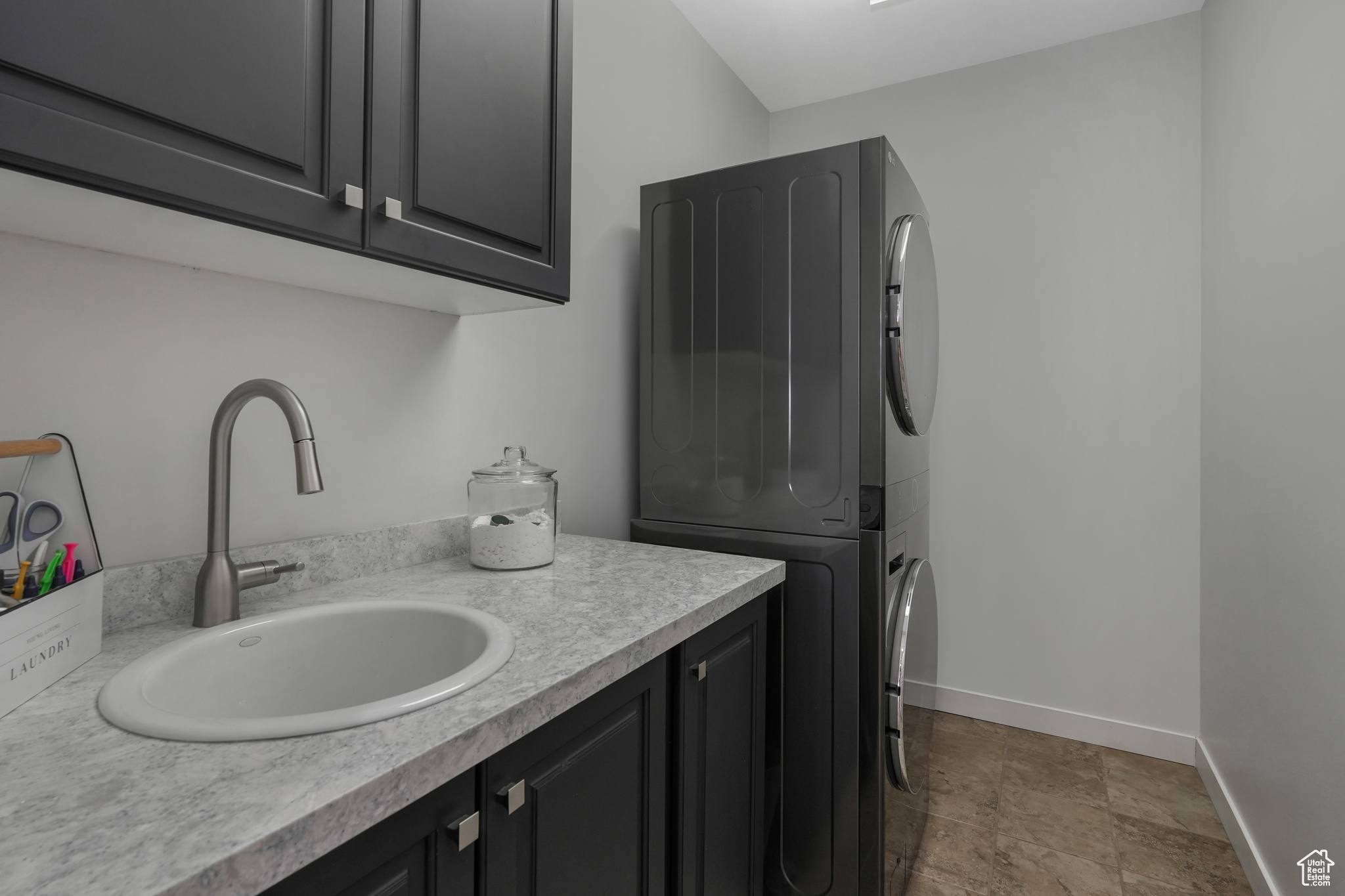 SOUTH MOUNTAIN - Residential Income