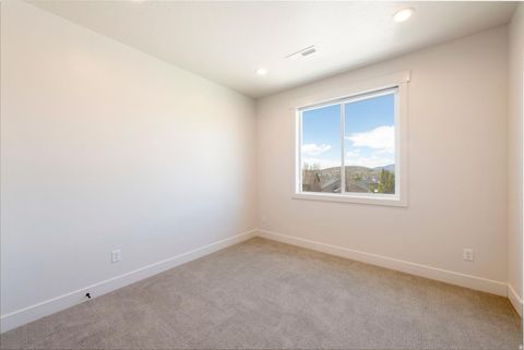 Tiny photo for 4061 E BARTON CREEK DR, Eagle Mountain, UT 84005 (MLS # 2153052)