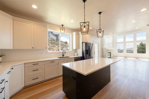 Tiny photo for 4061 E BARTON CREEK DR, Eagle Mountain, UT 84005 (MLS # 2153052)