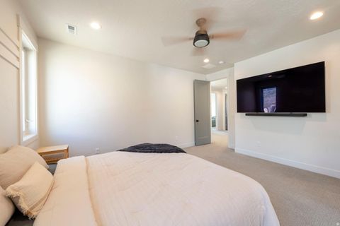 Tiny photo for 4061 E BARTON CREEK DR, Eagle Mountain, UT 84005 (MLS # 2153052)