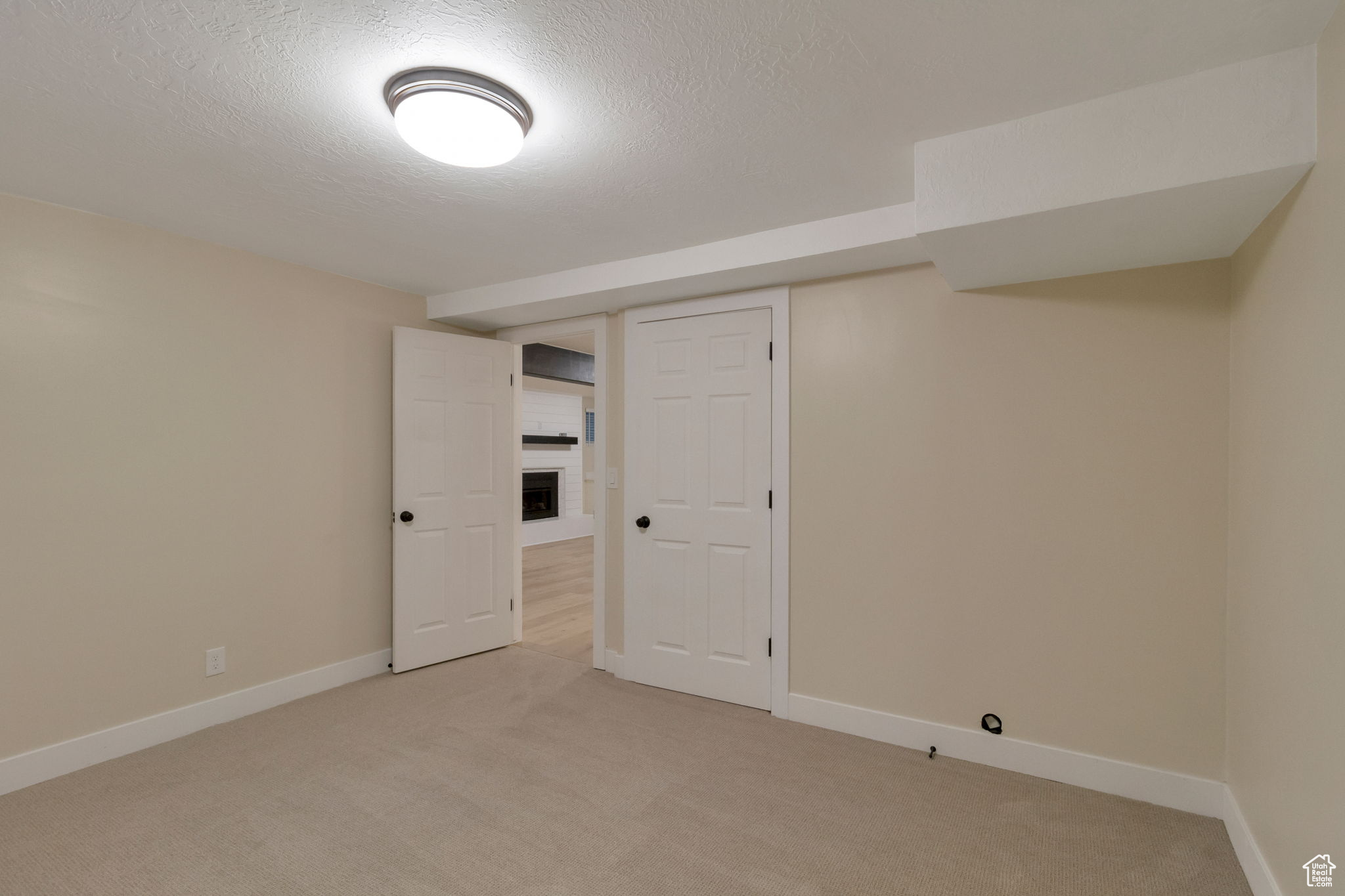 OAKRIDGE VILLAGE #7 - Residential