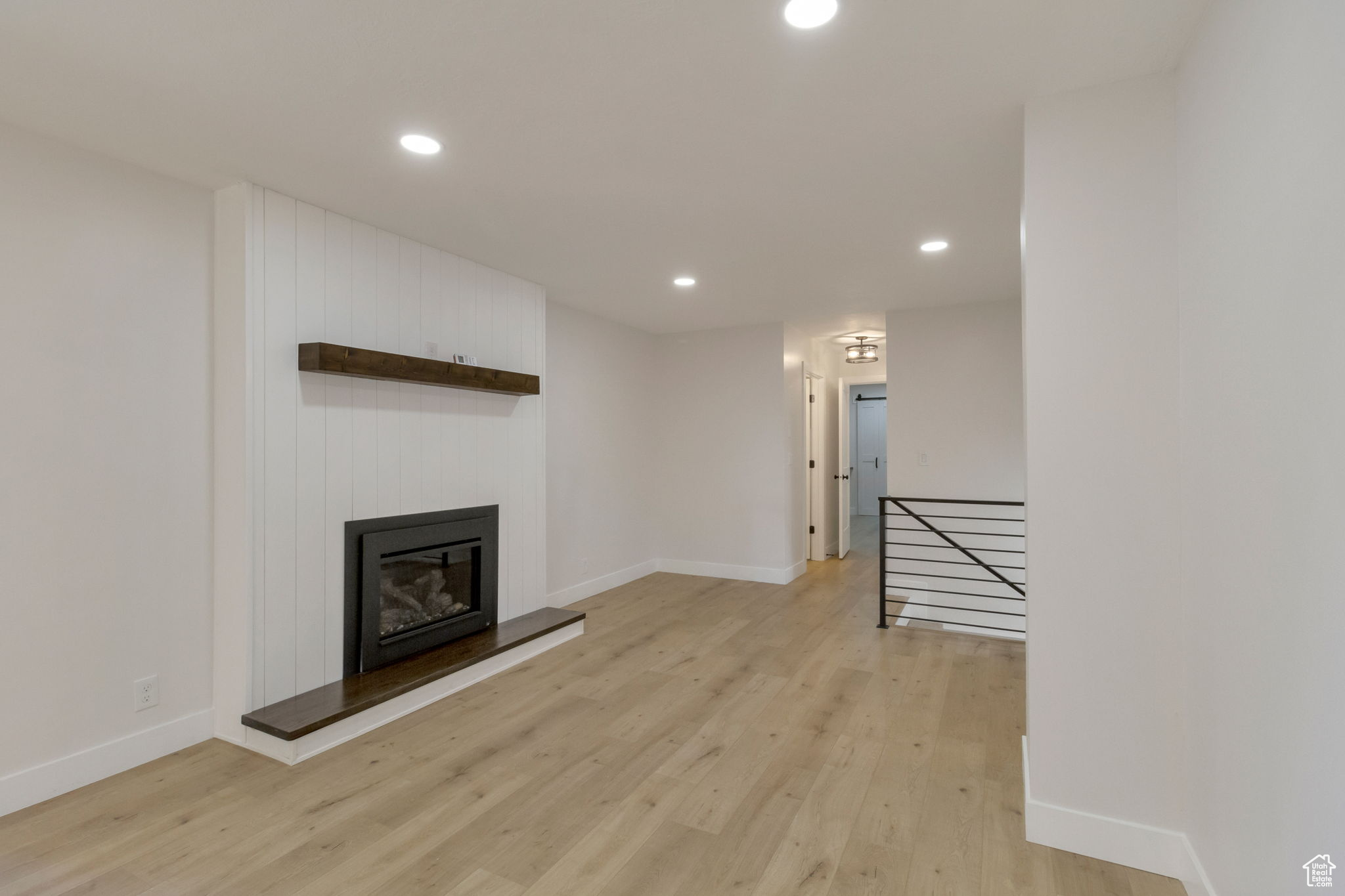 OAKRIDGE VILLAGE #7 - Residential