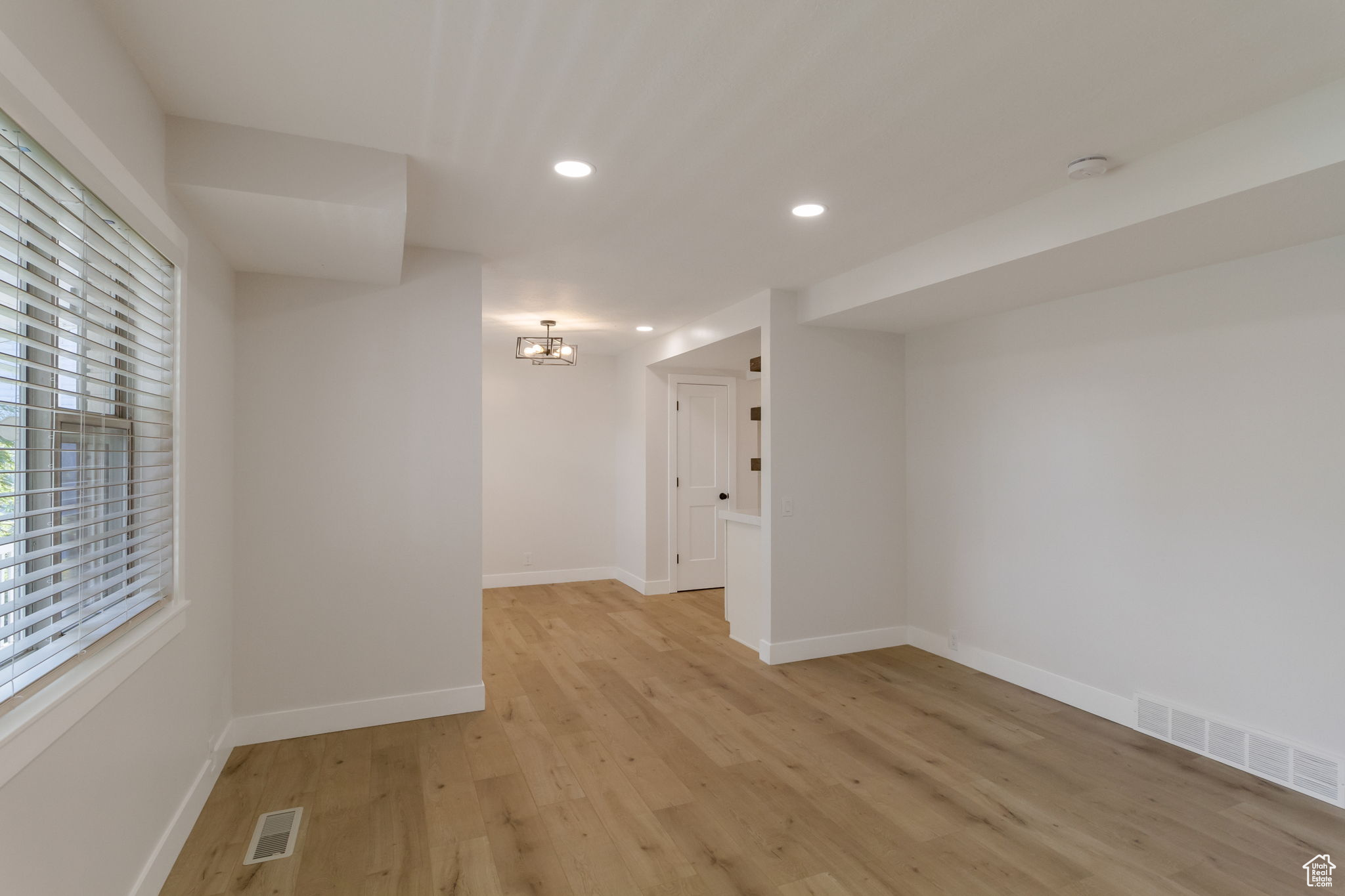 OAKRIDGE VILLAGE #7 - Residential