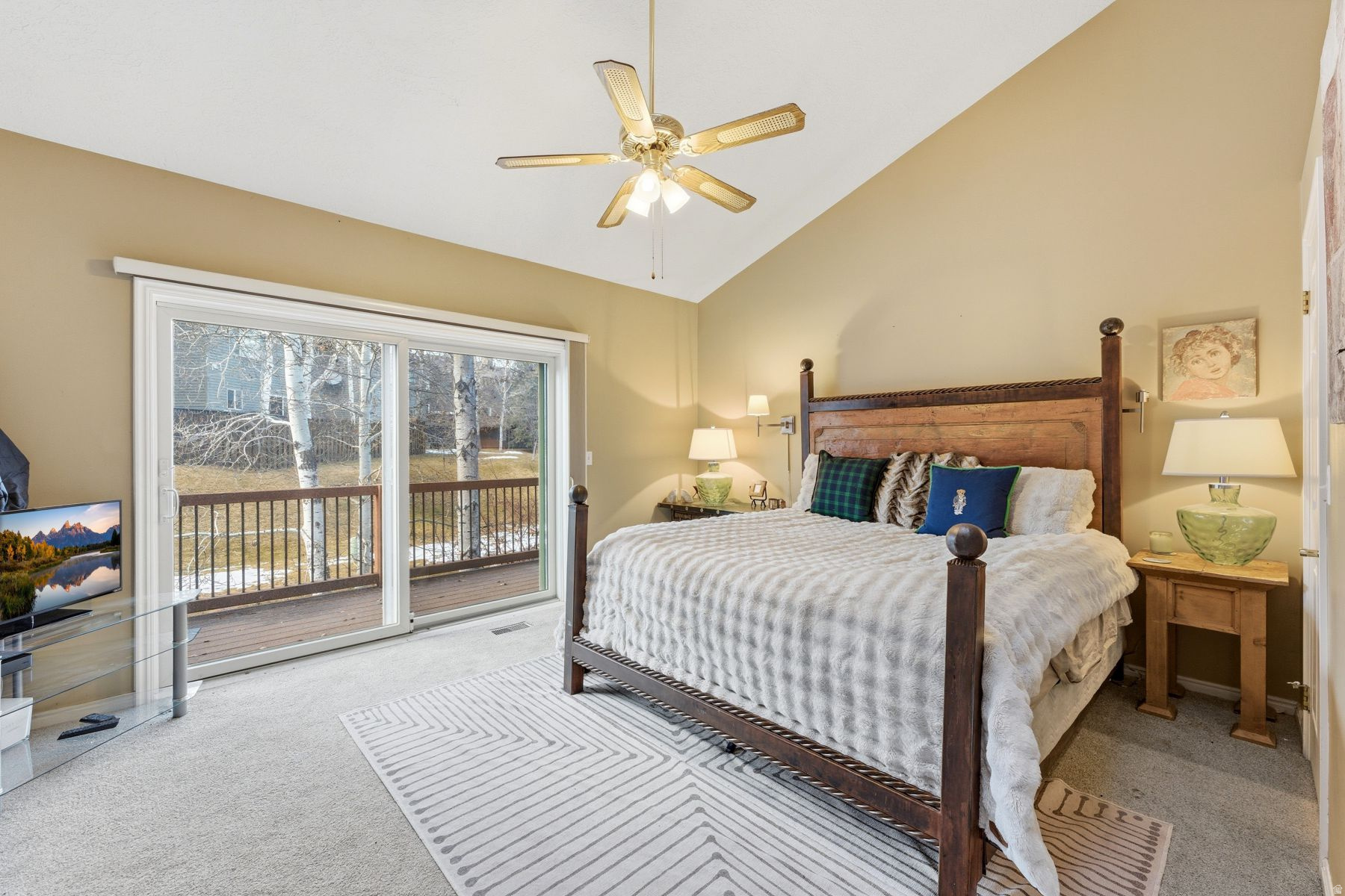 HORSE THIEF CANYON RANCHES - Residential Income