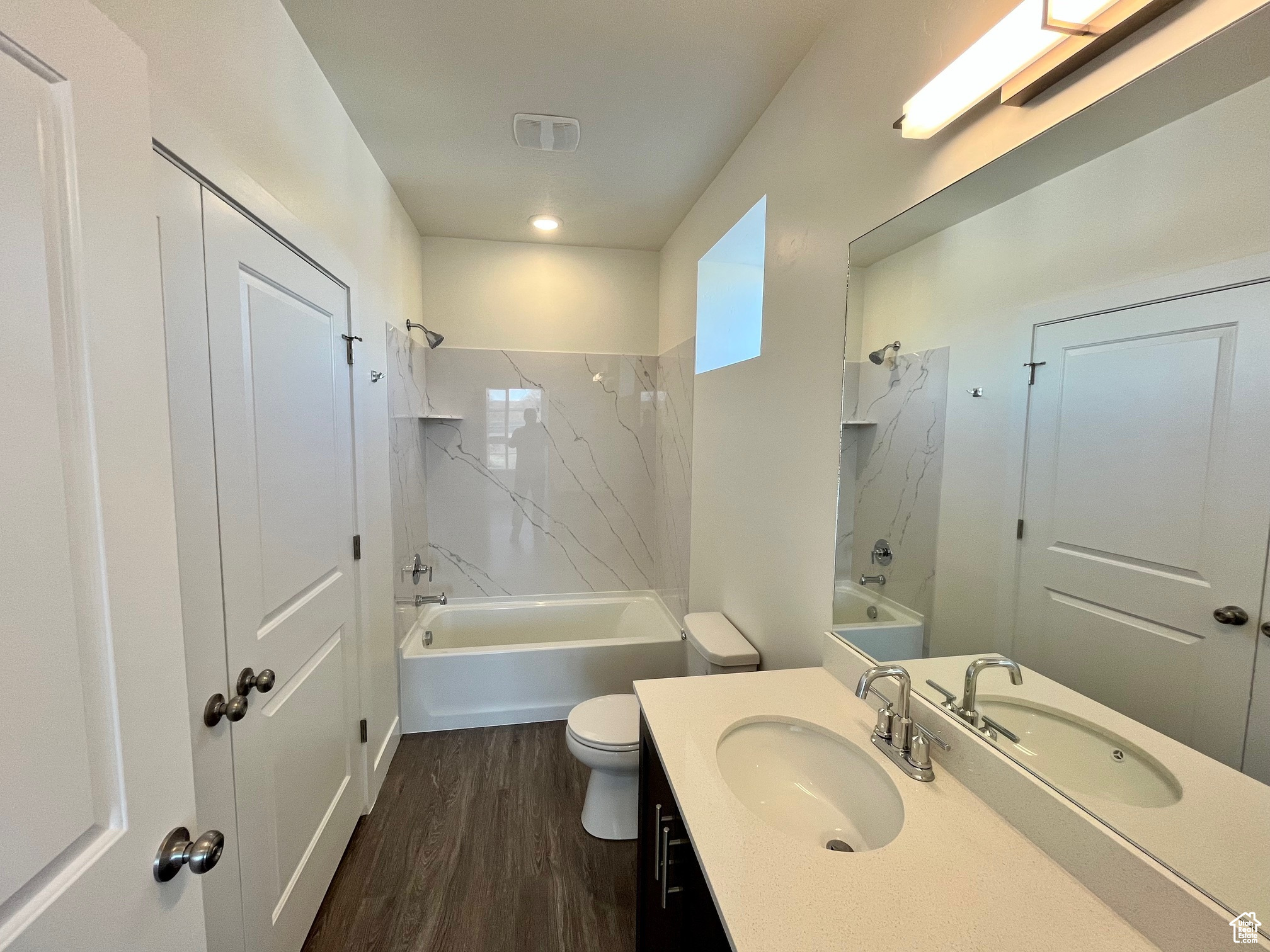 FALCON RIDGE CONDOMINIUMS - Residential