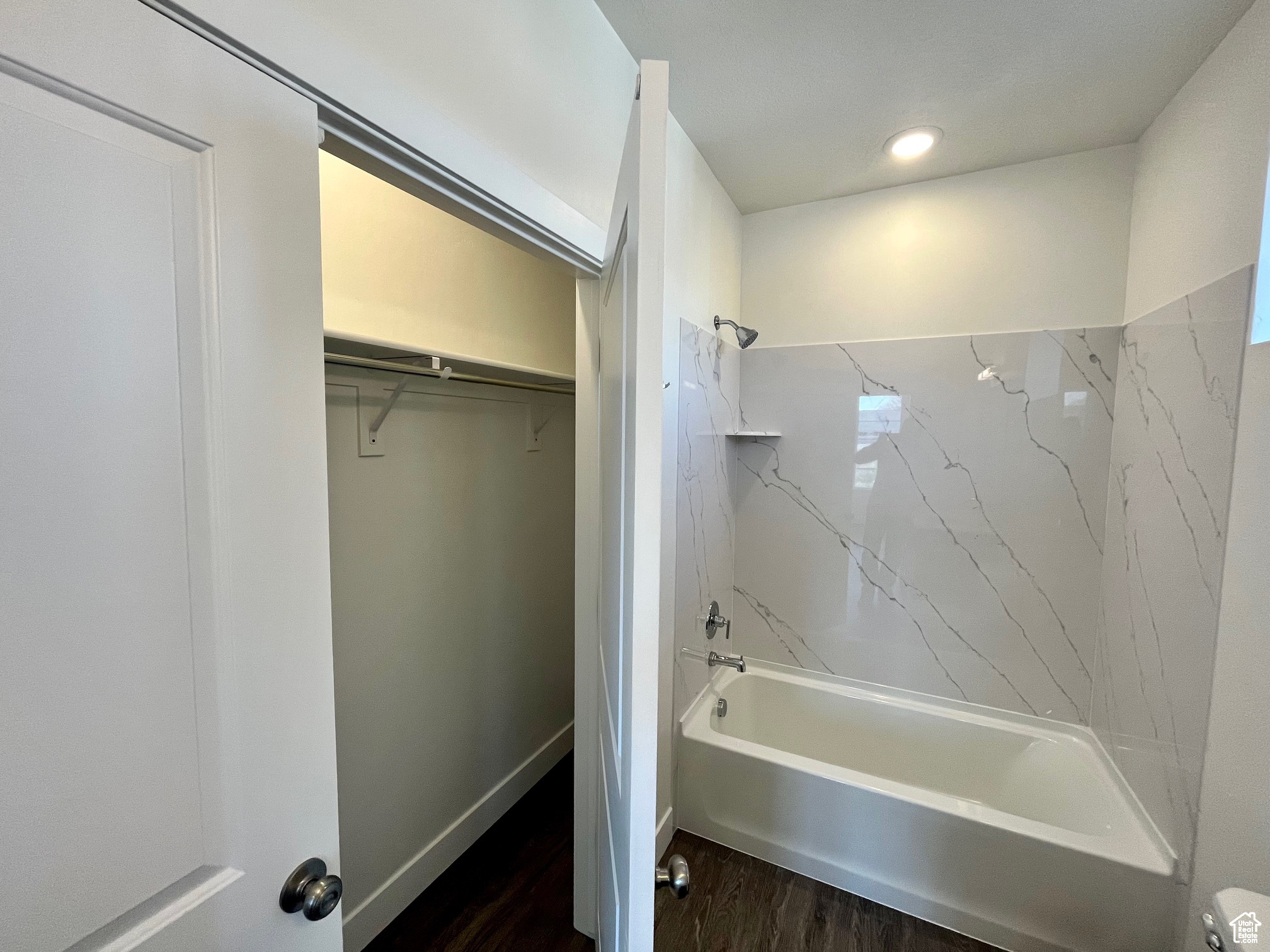 FALCON RIDGE CONDOMINIUMS - Residential