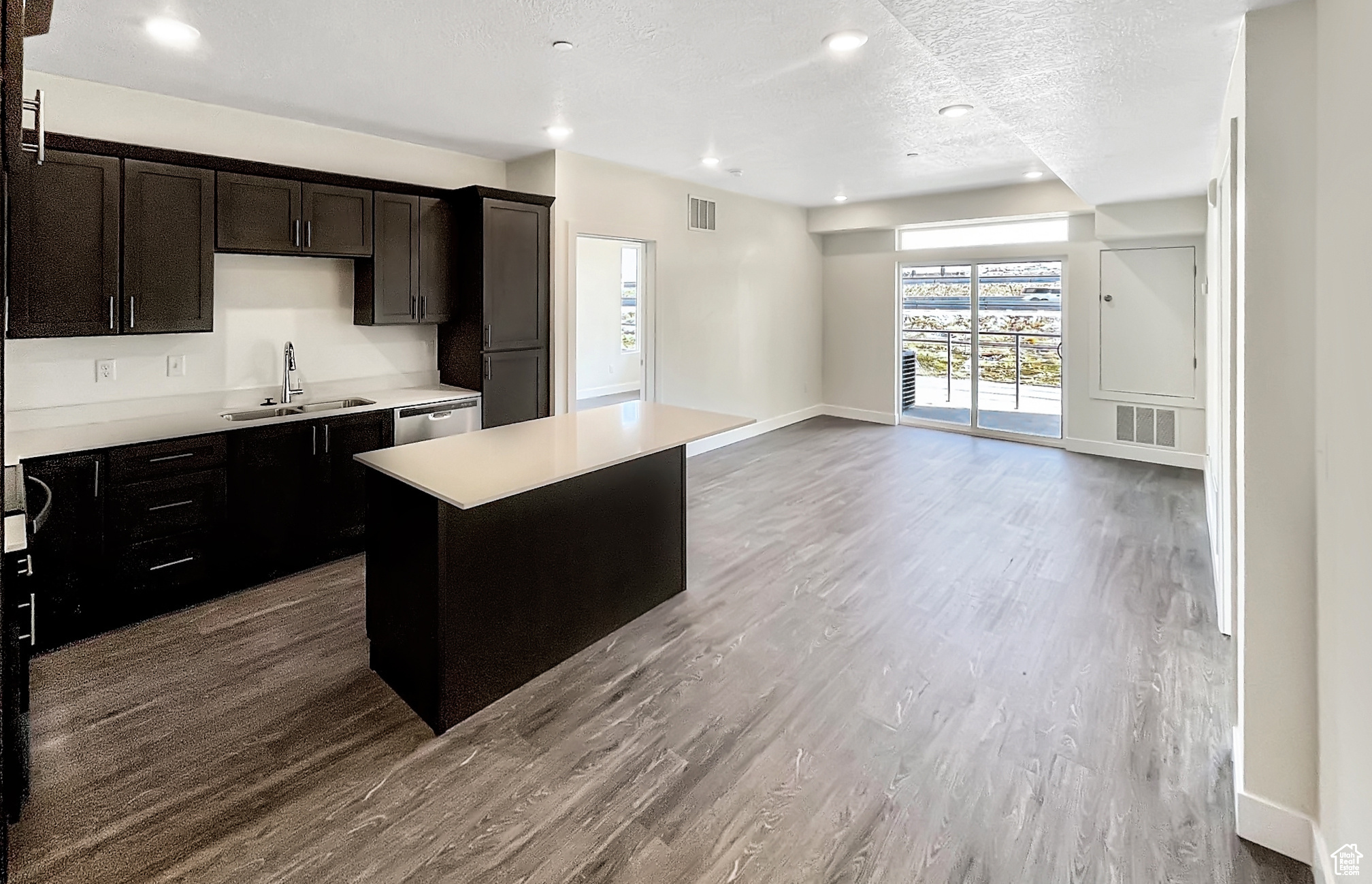 FALCON RIDGE CONDOMINIUMS - Residential