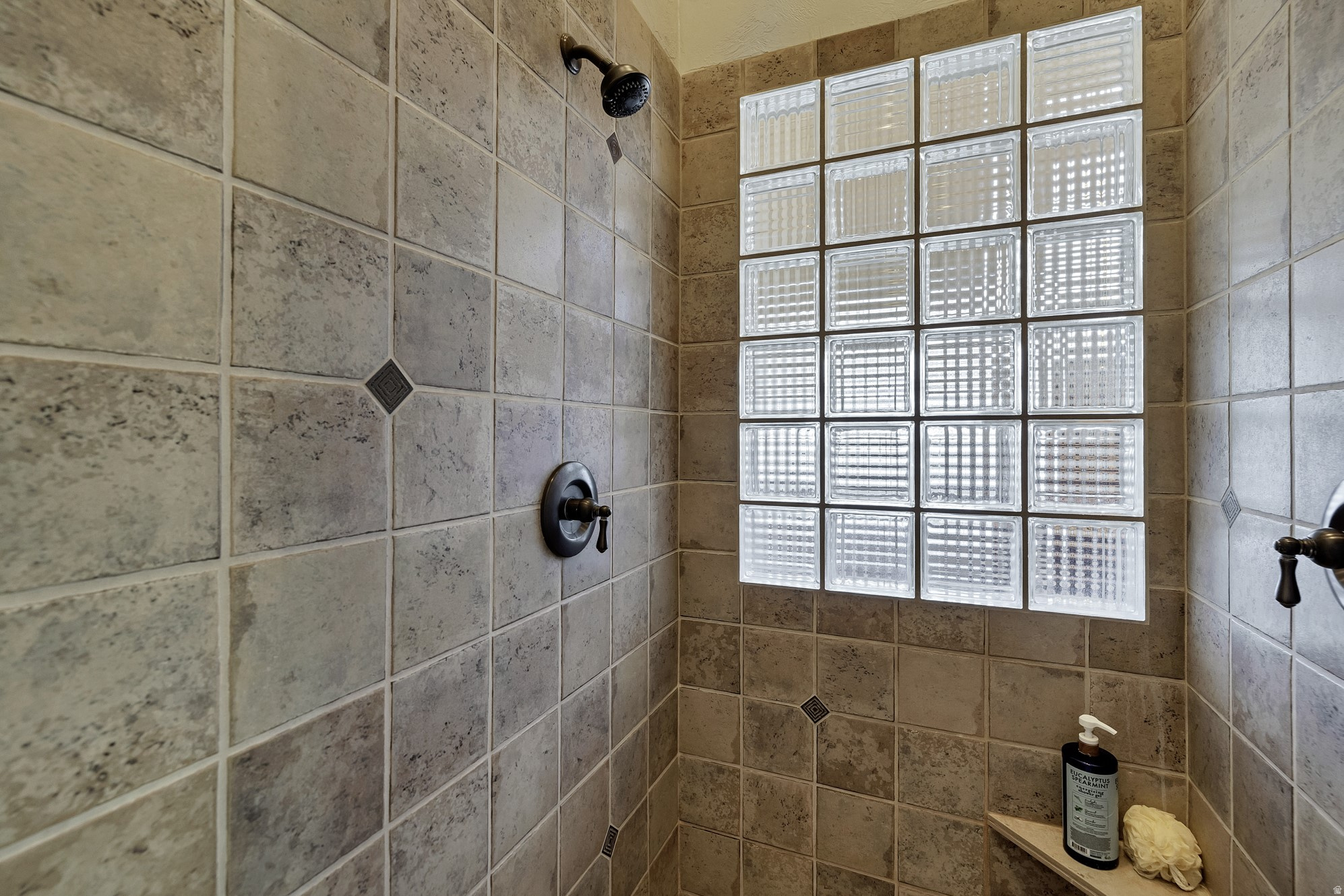 MONTEREY AT STONEBRIDGE 2 - Residential