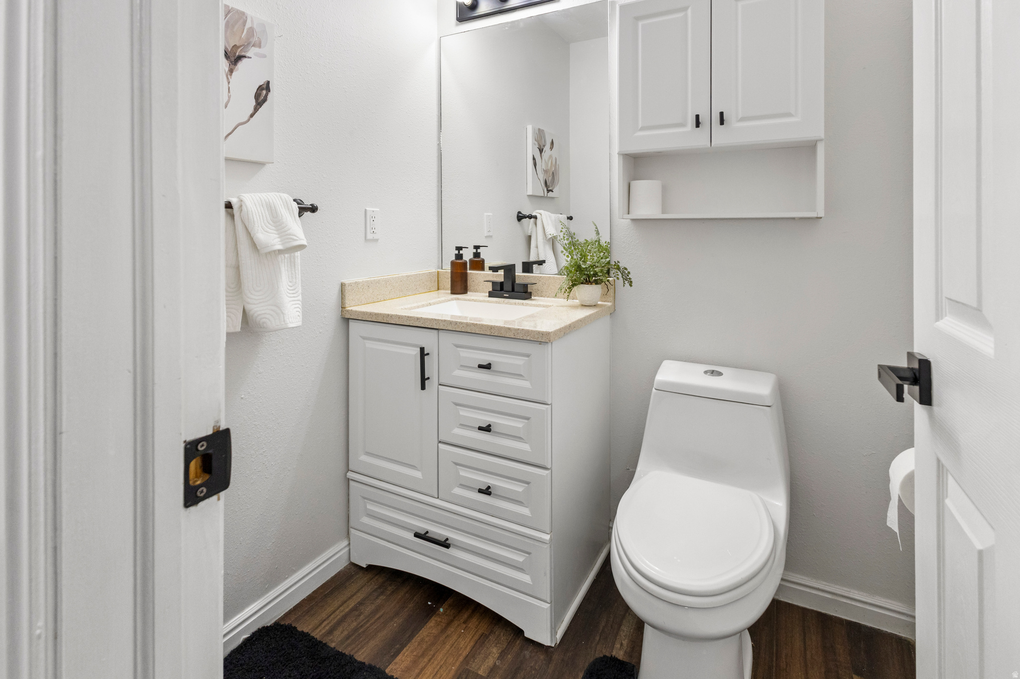 PLYMOUTH ROCK AT PILGRIMS LANDING - Residential