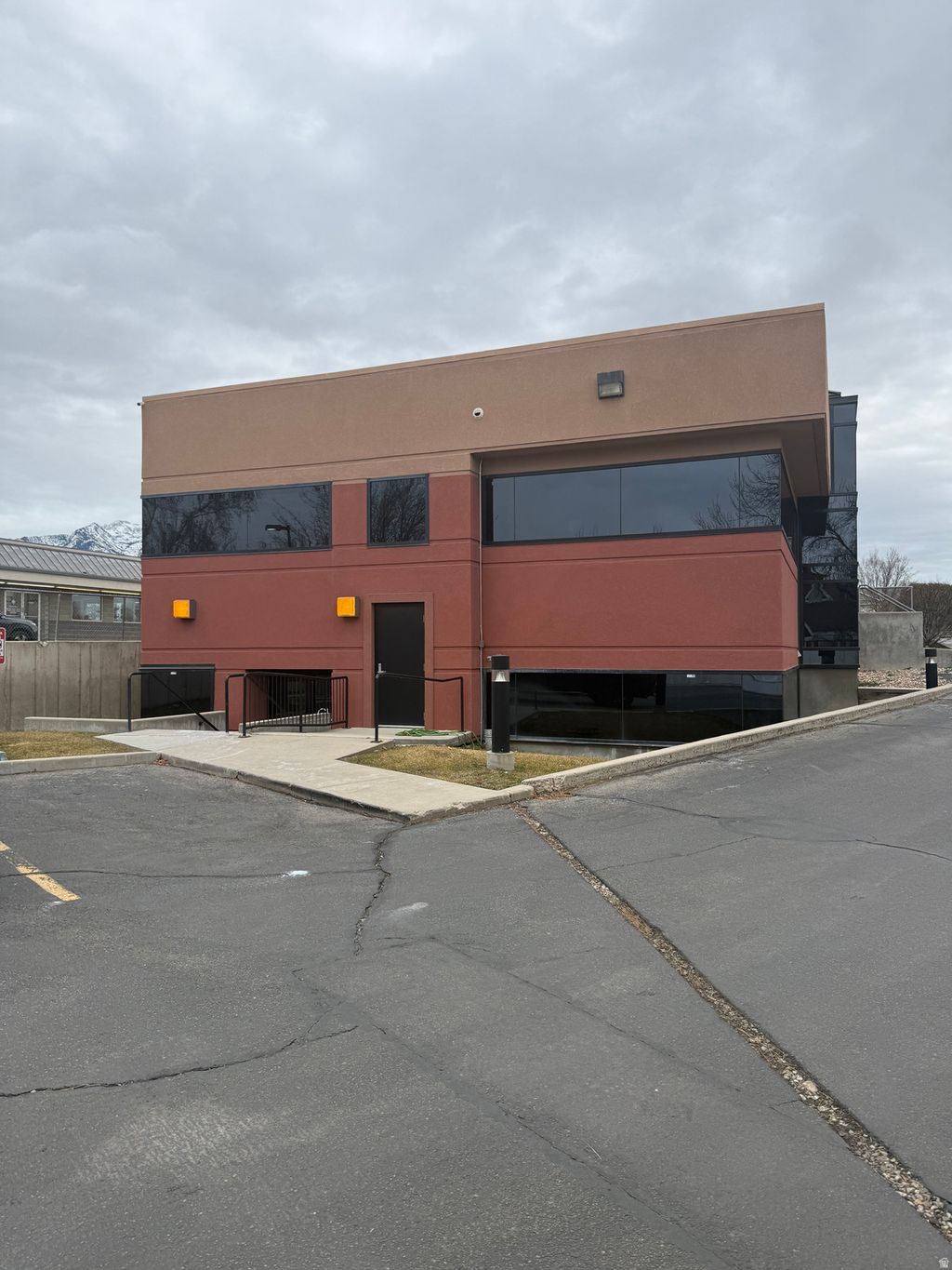 Photo of 807 E FORT BLVD, Midvale, UT 84047 (MLS # 2139348)