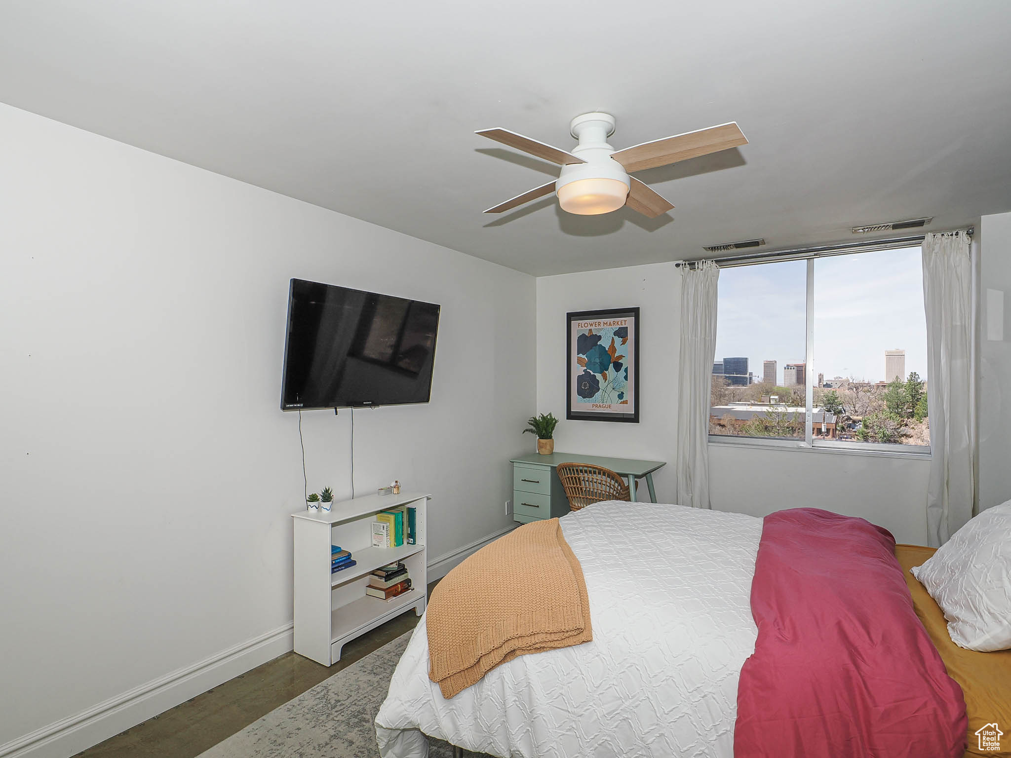 BONNEVILLE TOWER - Residential