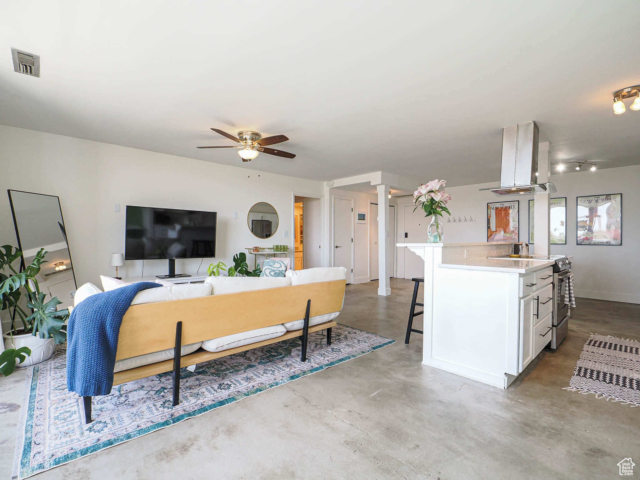 BONNEVILLE TOWER - Residential