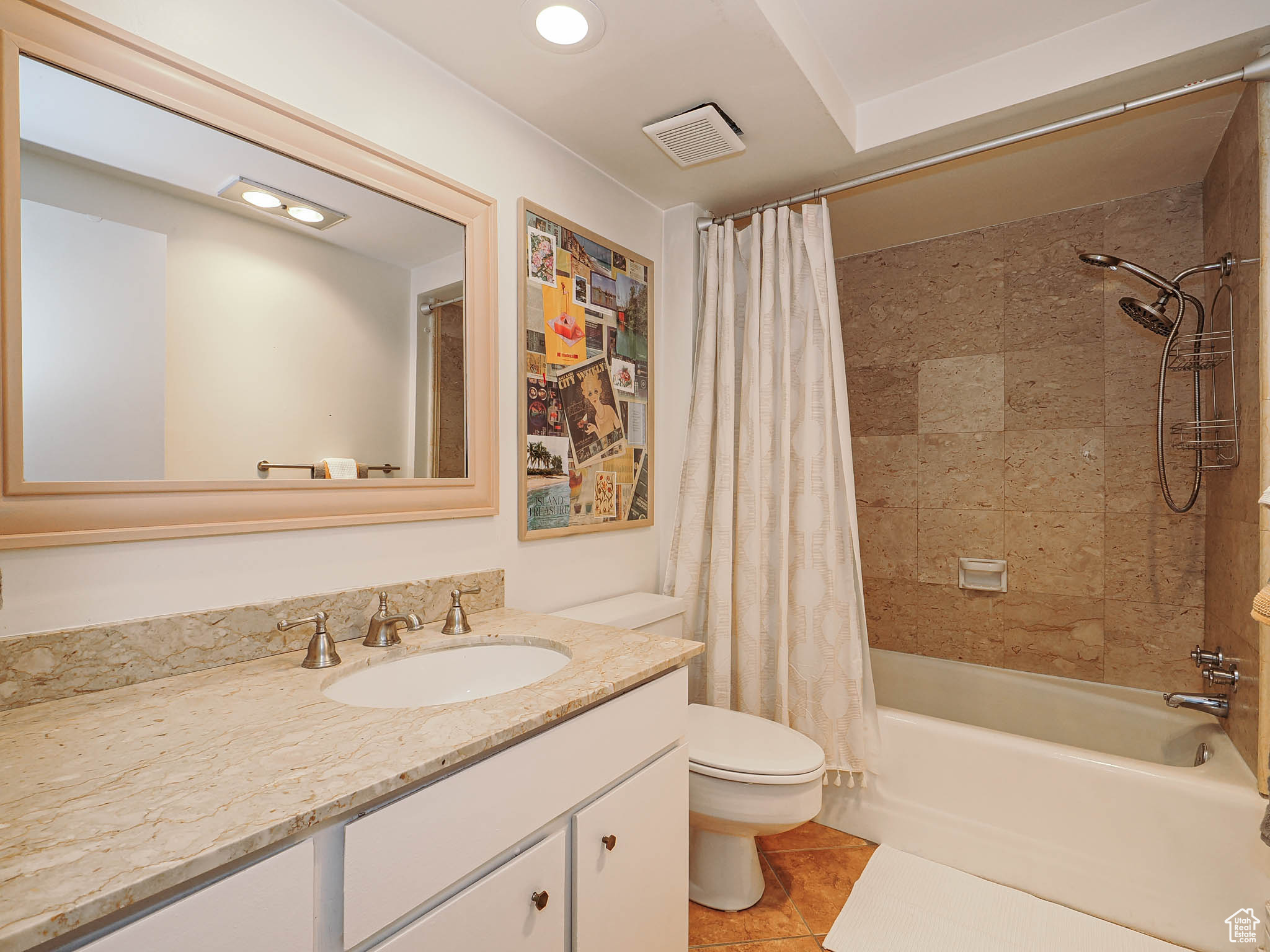 BONNEVILLE TOWER - Residential