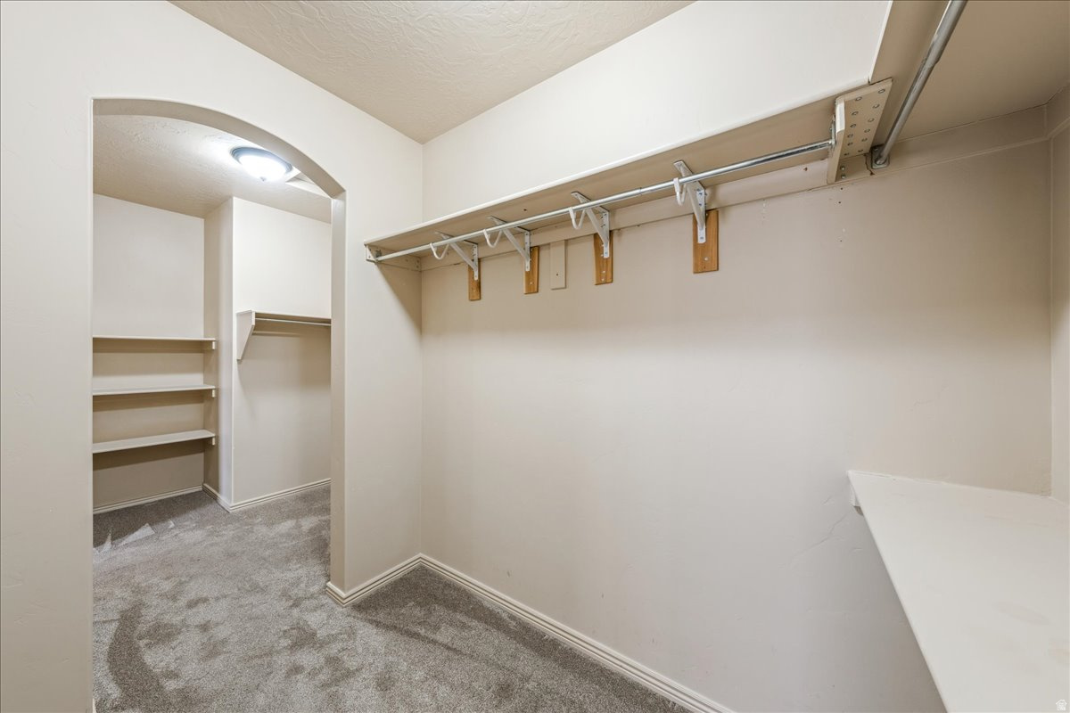 SILKWOOD PH 6 - Residential