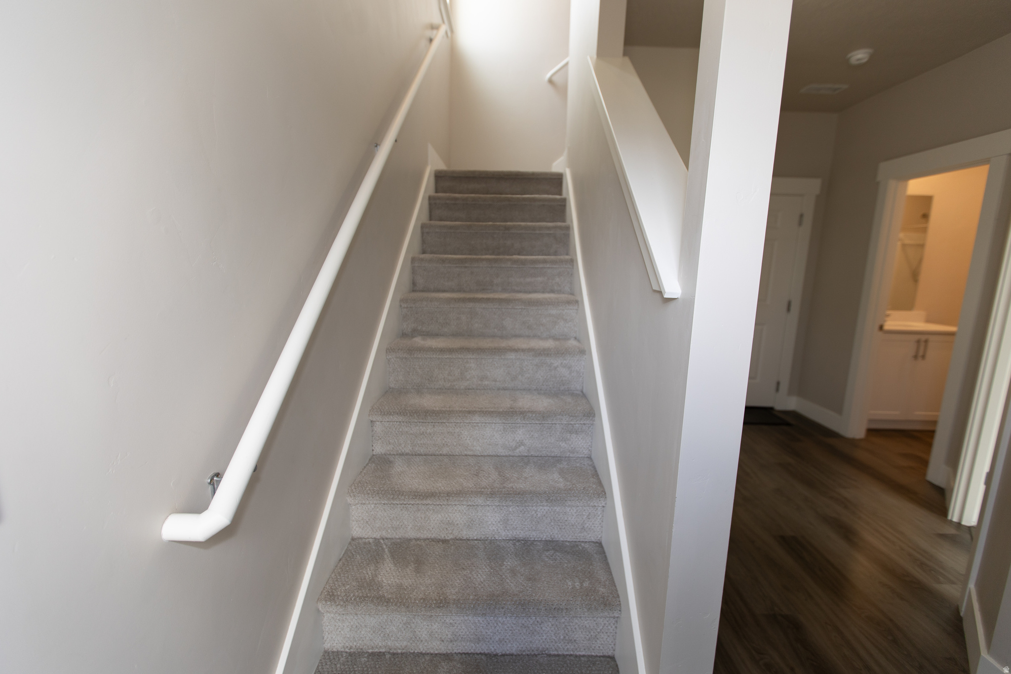 LAKEVIEW - Residential