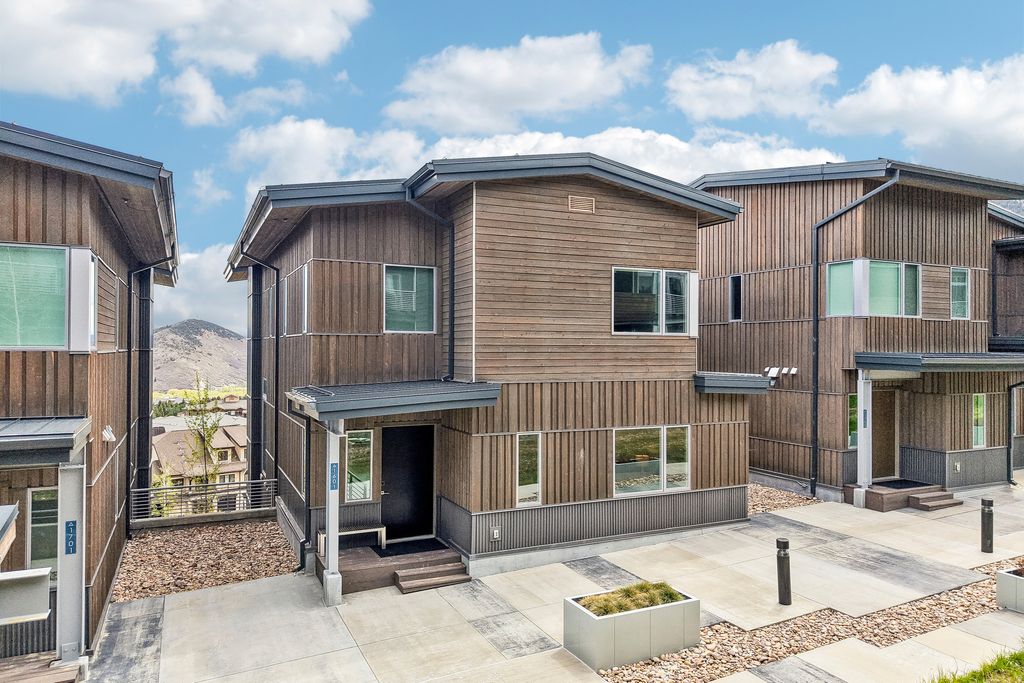 Photo of 2752 W HIGH RD #1601, Park City, UT 84098 (MLS # 2156233)