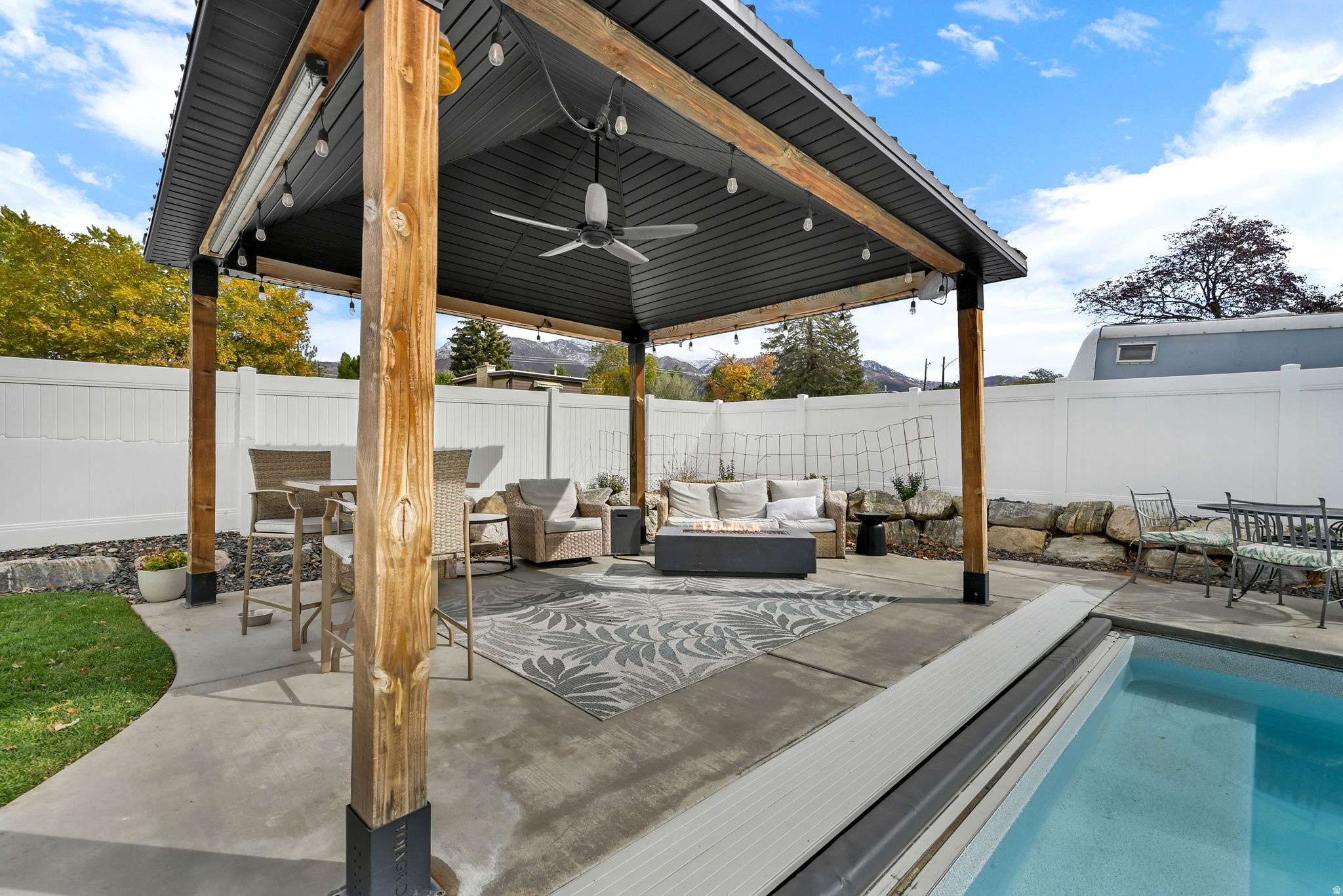 CAROLE SUBDIVISION - Residential