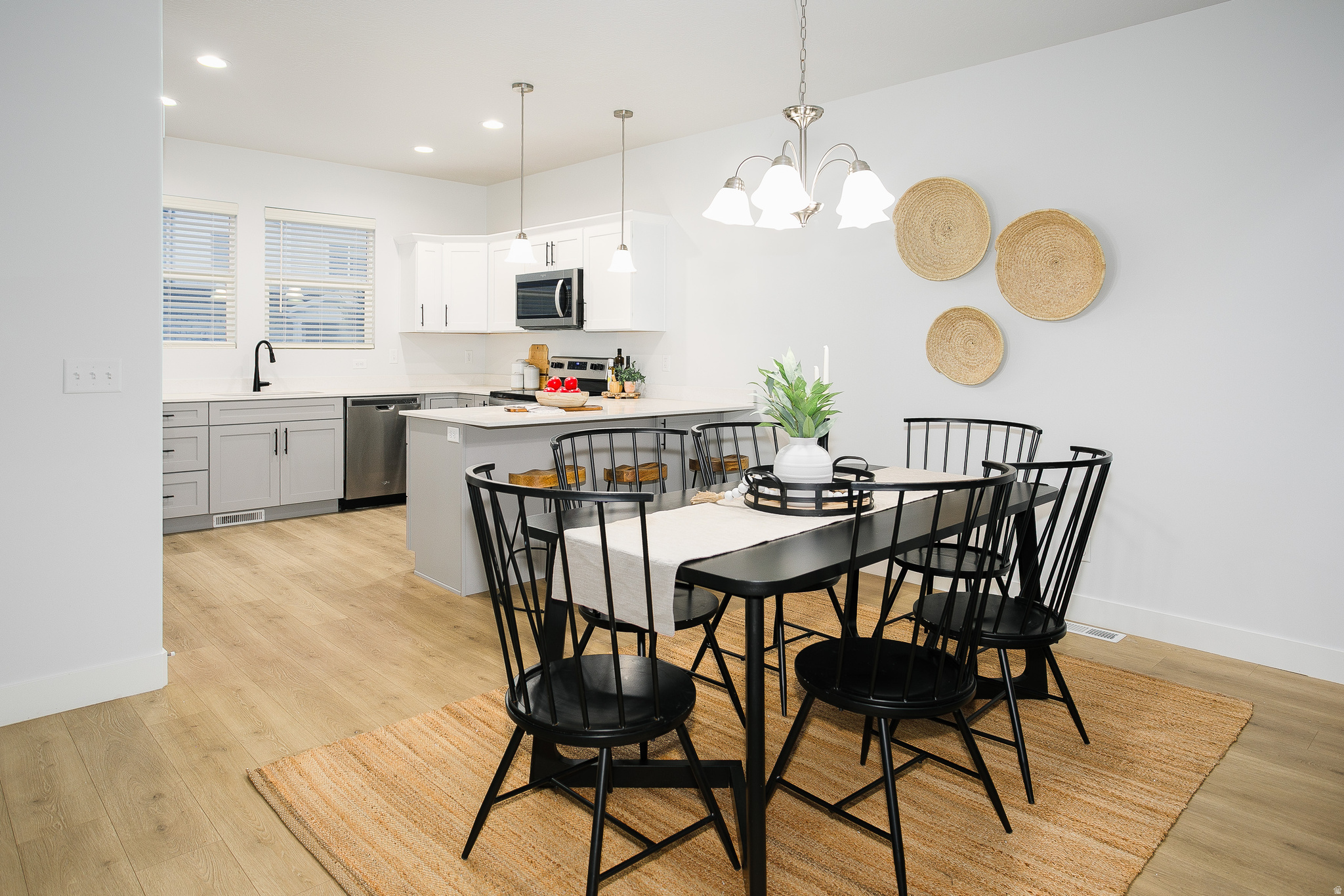 WILLOW POINT - Residential