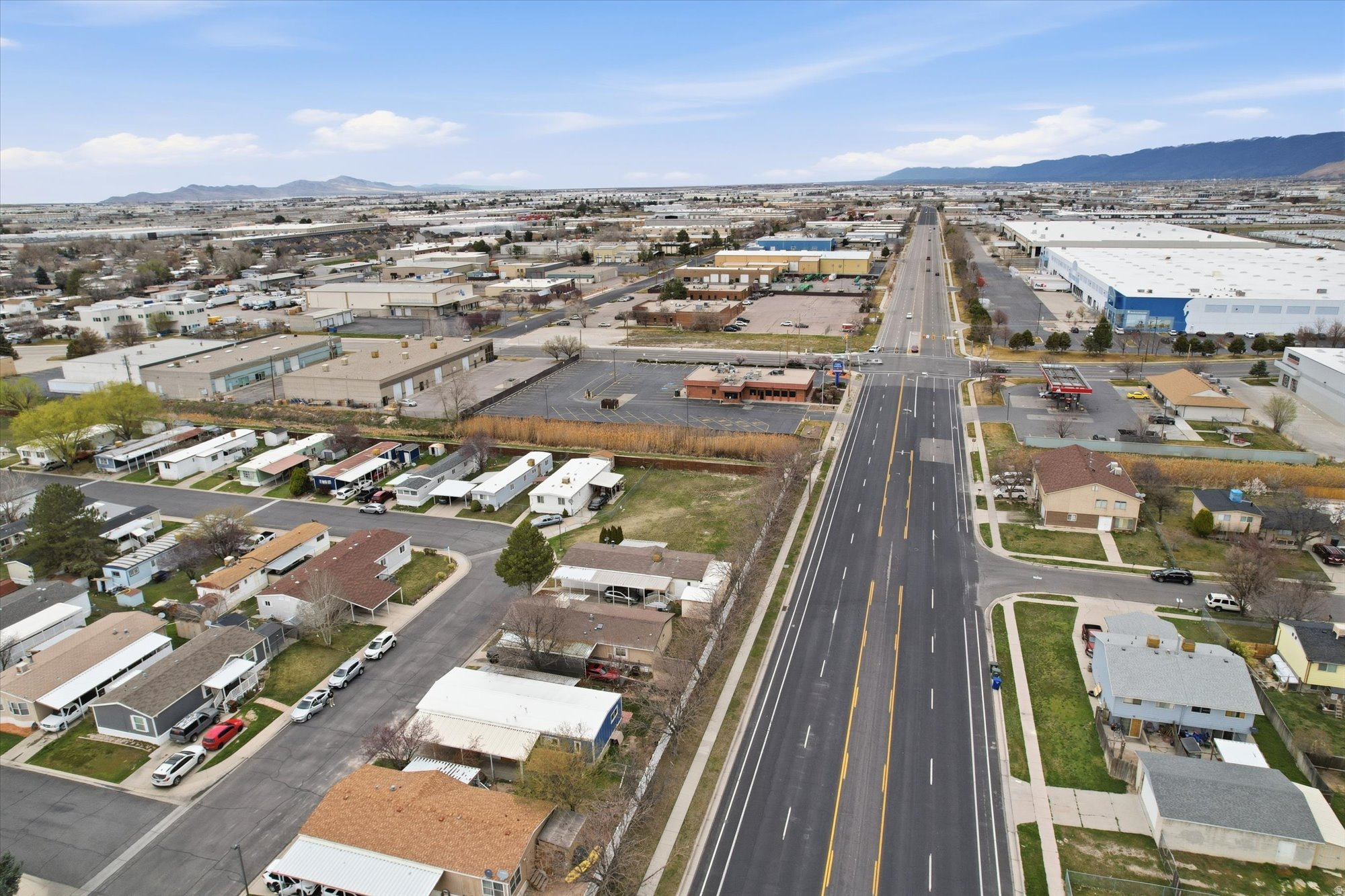 WINDSOR ESTATES - Residential