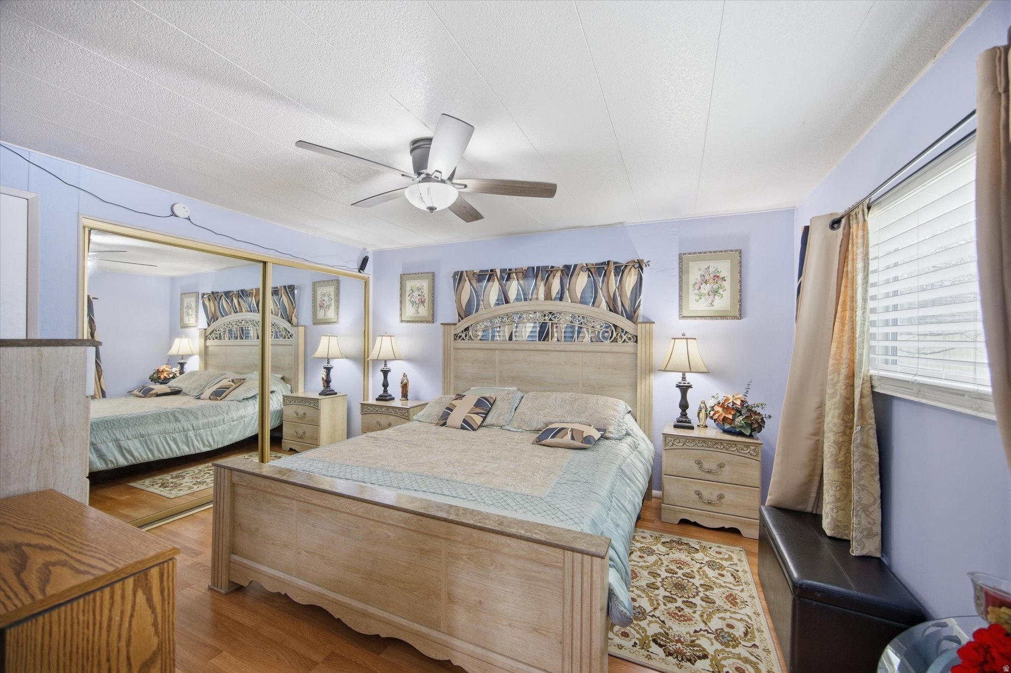 WINDSOR ESTATES - Residential