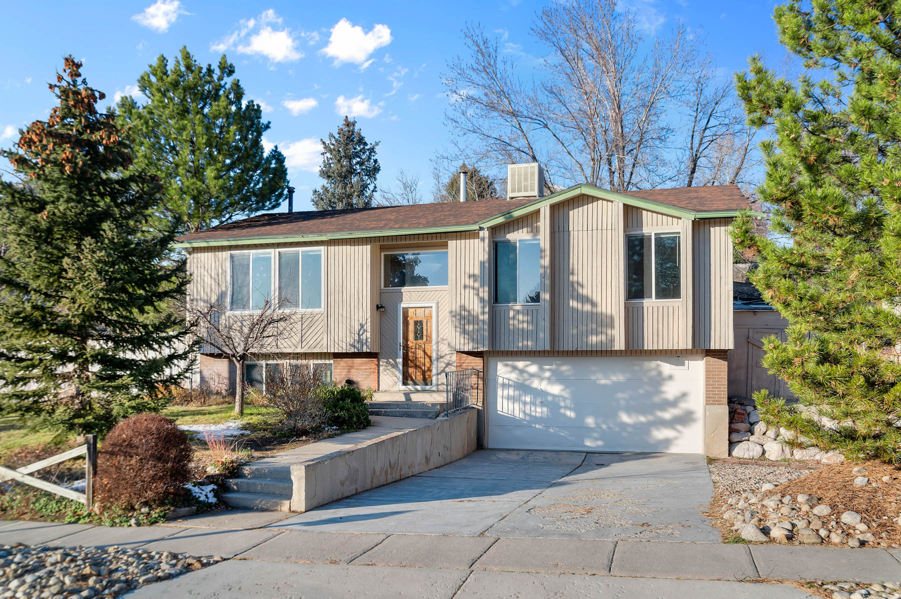 QUAIL HOLLOW #5 - Residential