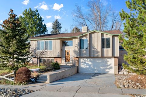 Photo of 2333 E CLIFF SWALLOW DR, Sandy, UT 84093 (MLS # 2129042)