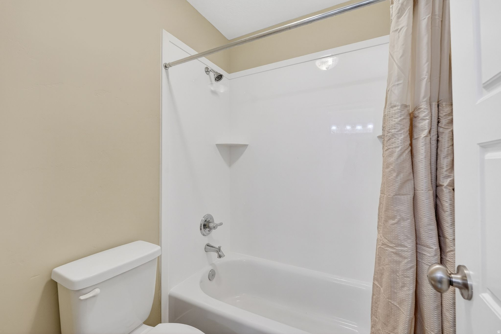 JORDAN HEIGHTS - Residential