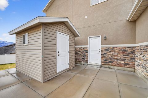 Tiny photo for 11247 S GREAT NECK DR W, South Jordan, UT 84009 (MLS # 2129390)
