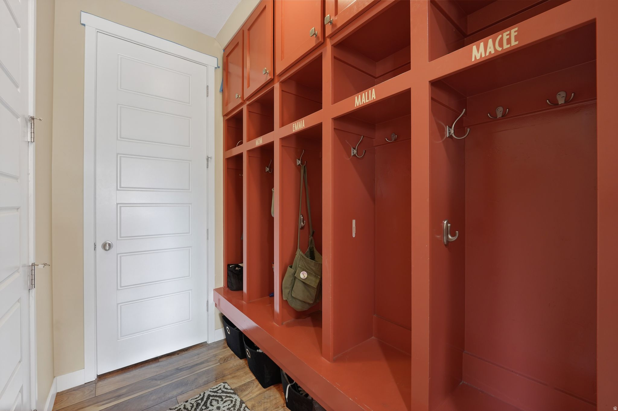 JORDAN HEIGHTS - Residential