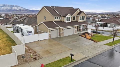 Photo of 11247 S GREAT NECK DR W, South Jordan, UT 84009 (MLS # 2129390)