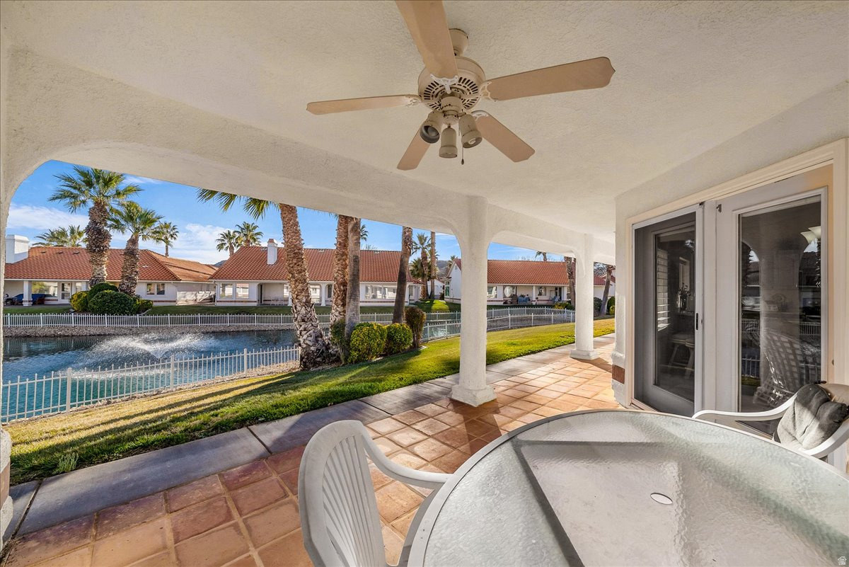 CRYSTAL LAKES TOWNHOMES - Residential