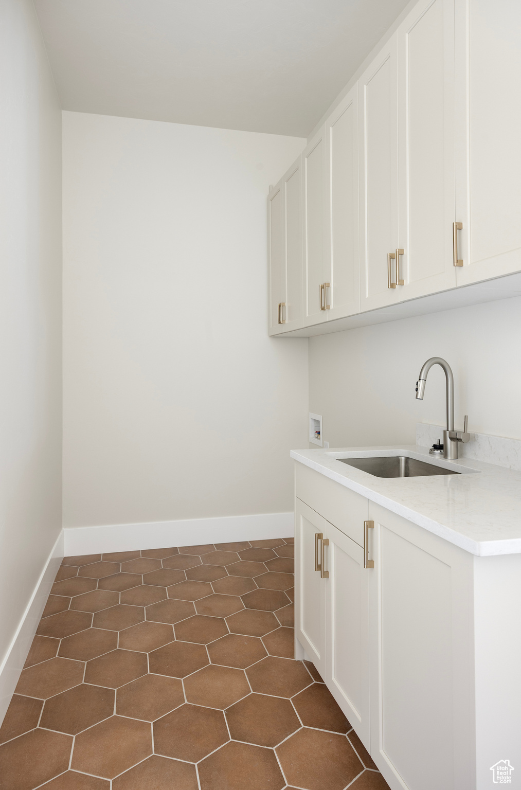 SIXTH STREET COTTAGES - Residential