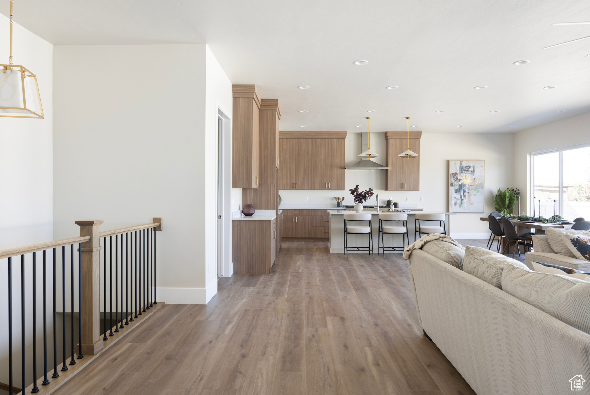 SIXTH STREET COTTAGES - Residential