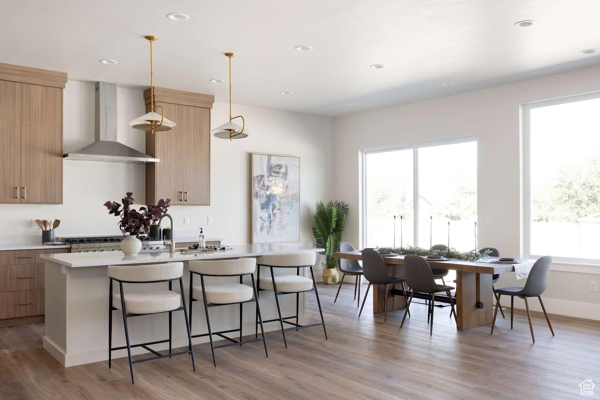 SIXTH STREET COTTAGES - Residential