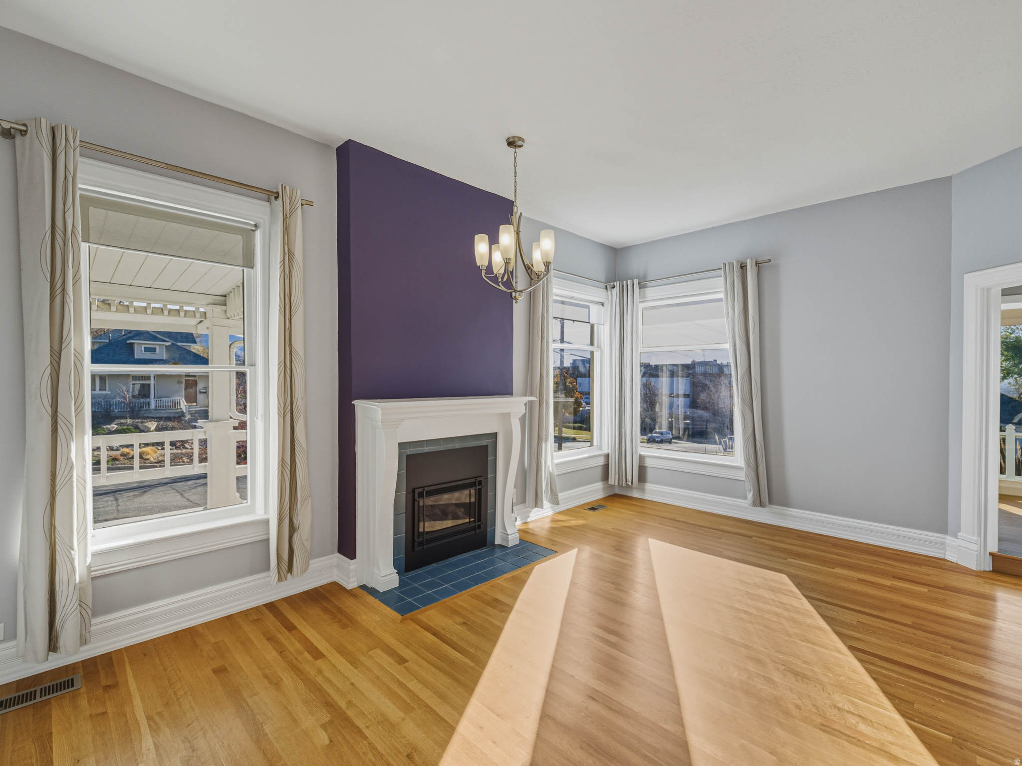 THE AVENUES - Residential