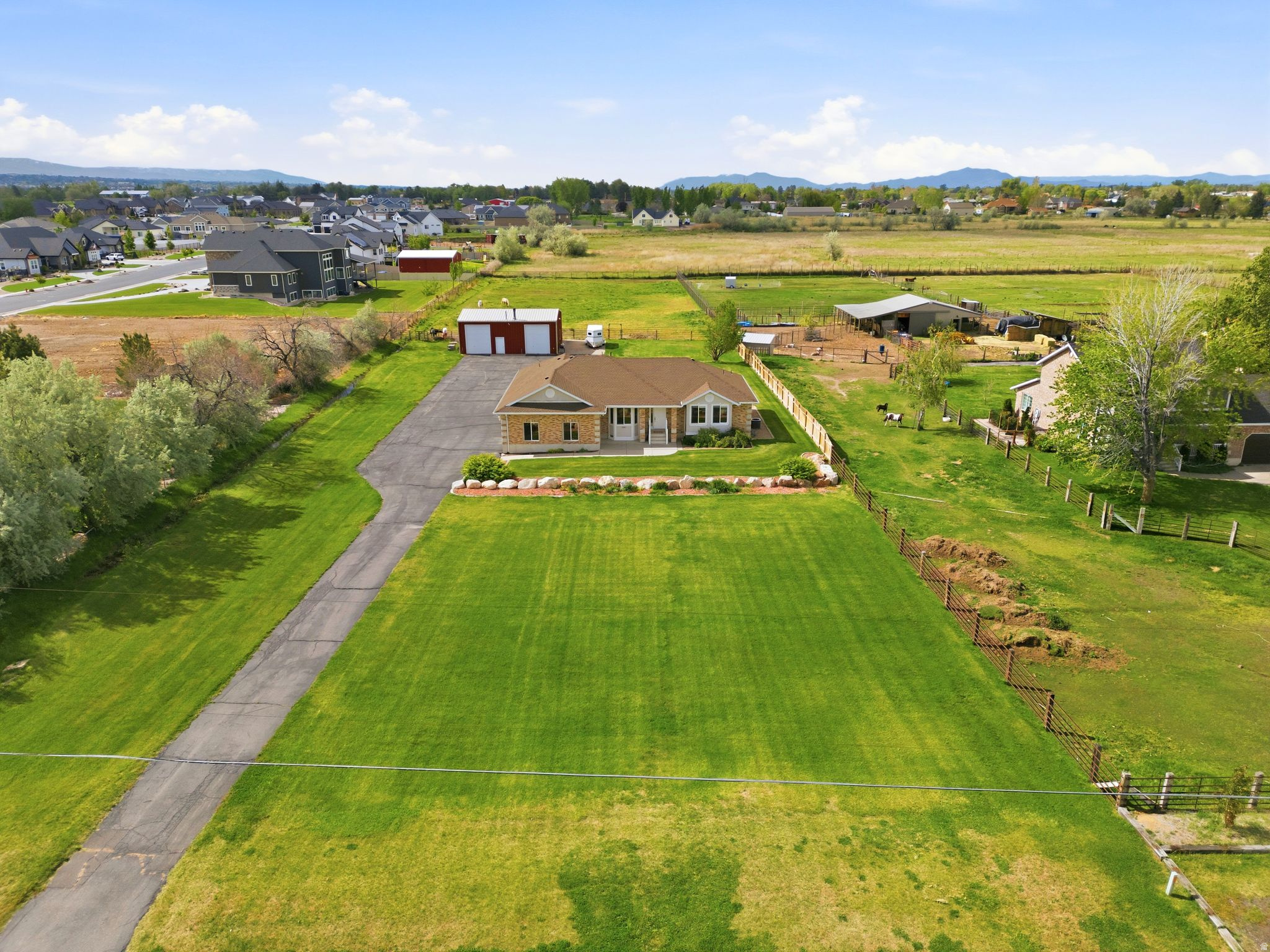 GIBSON ACRES SUBDIVI - Residential