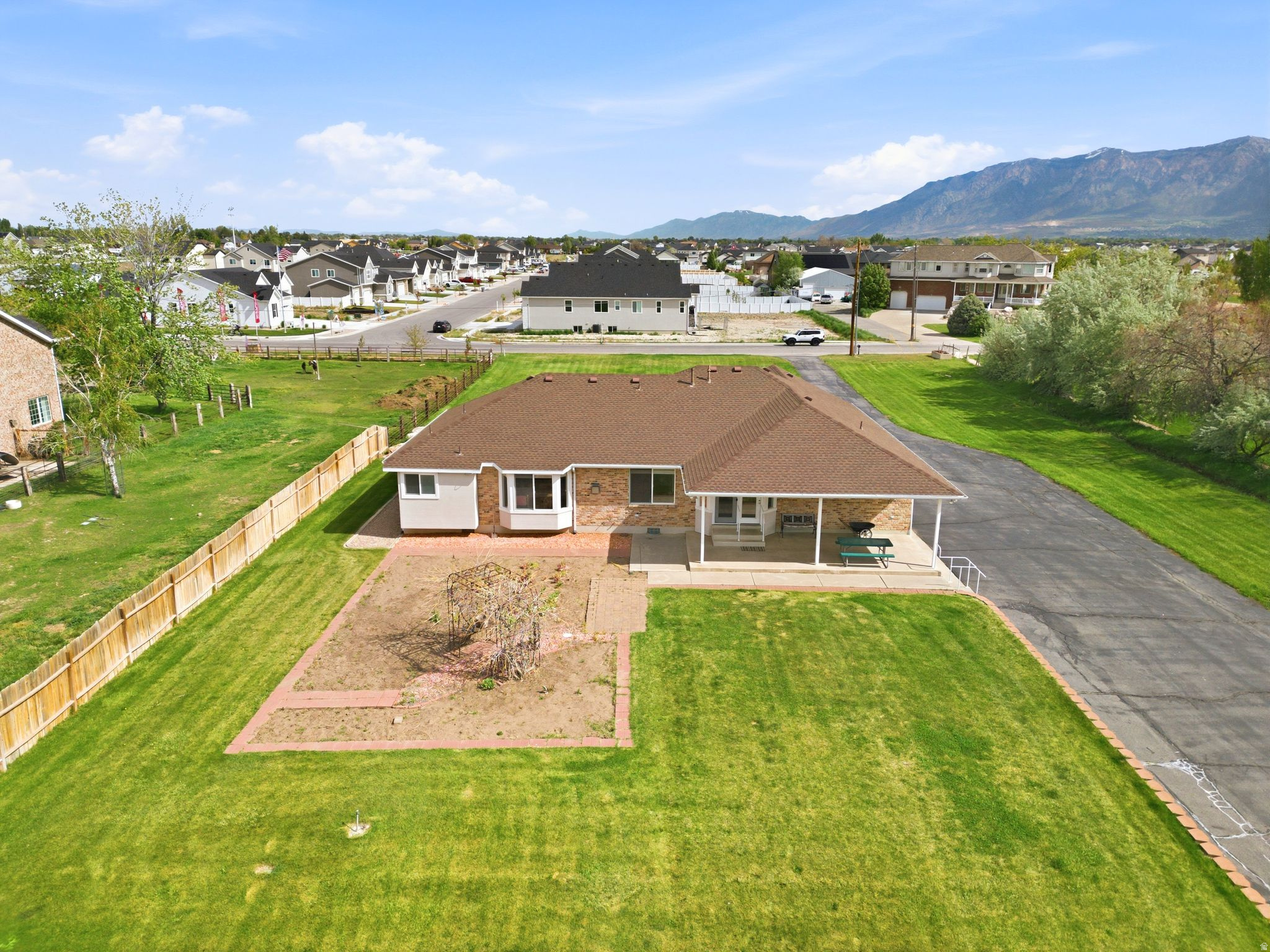 GIBSON ACRES SUBDIVI - Residential
