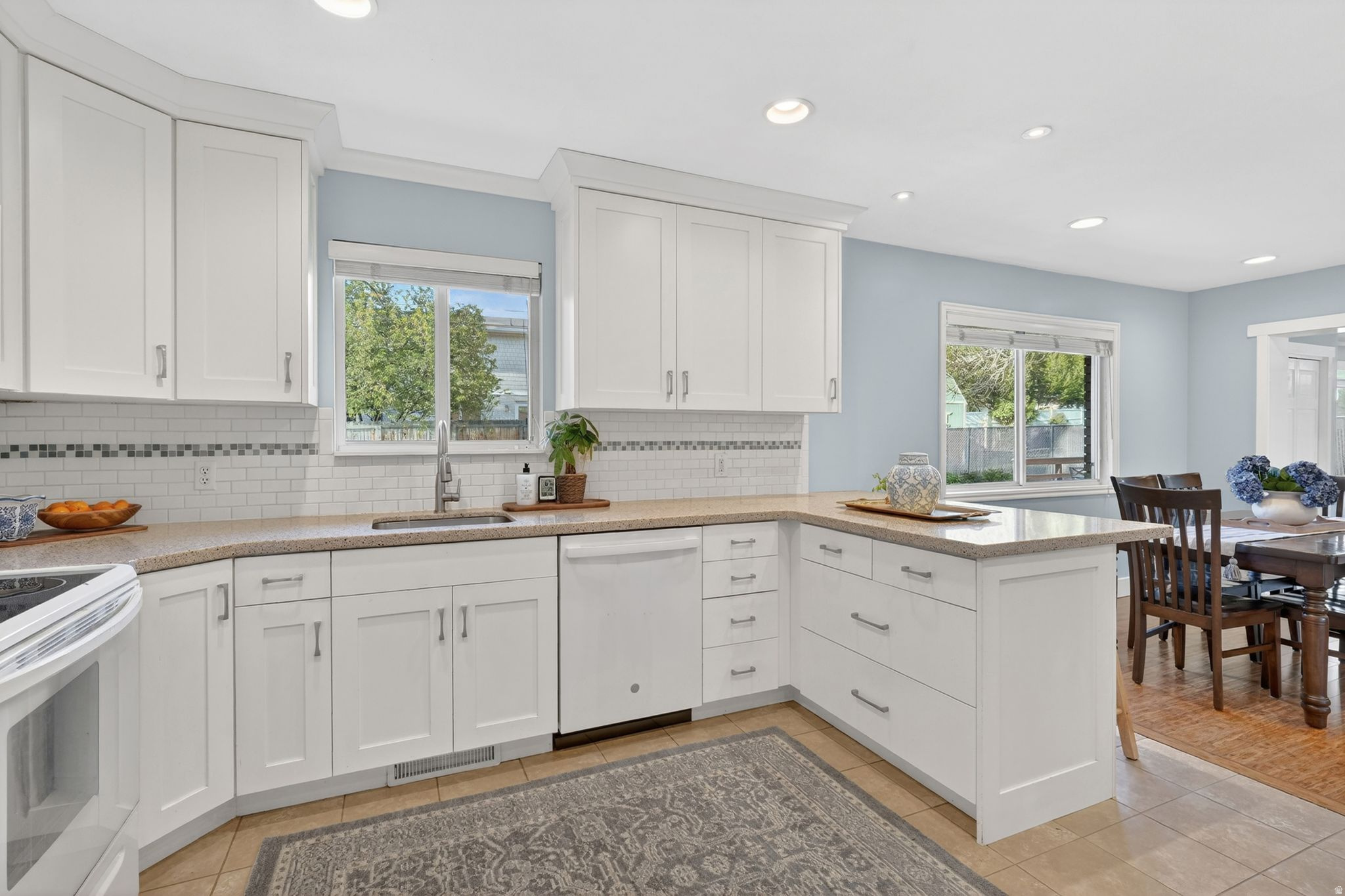 CAMBROSE - Residential