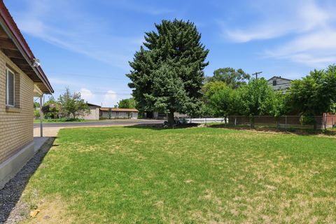 Tiny photo for 311 S 400 W, Payson, UT 84651 (MLS # 2174048)