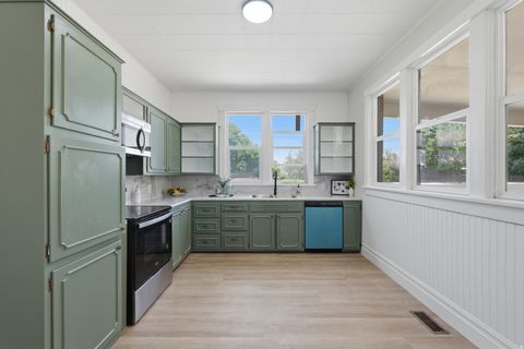 Tiny photo for 311 S 400 W, Payson, UT 84651 (MLS # 2174048)