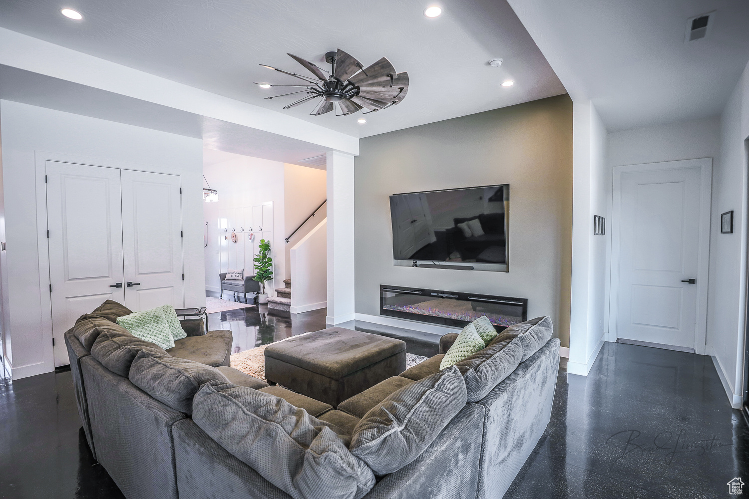 2906 N Purple Sage Rd, Apple Valley, Utah image 5