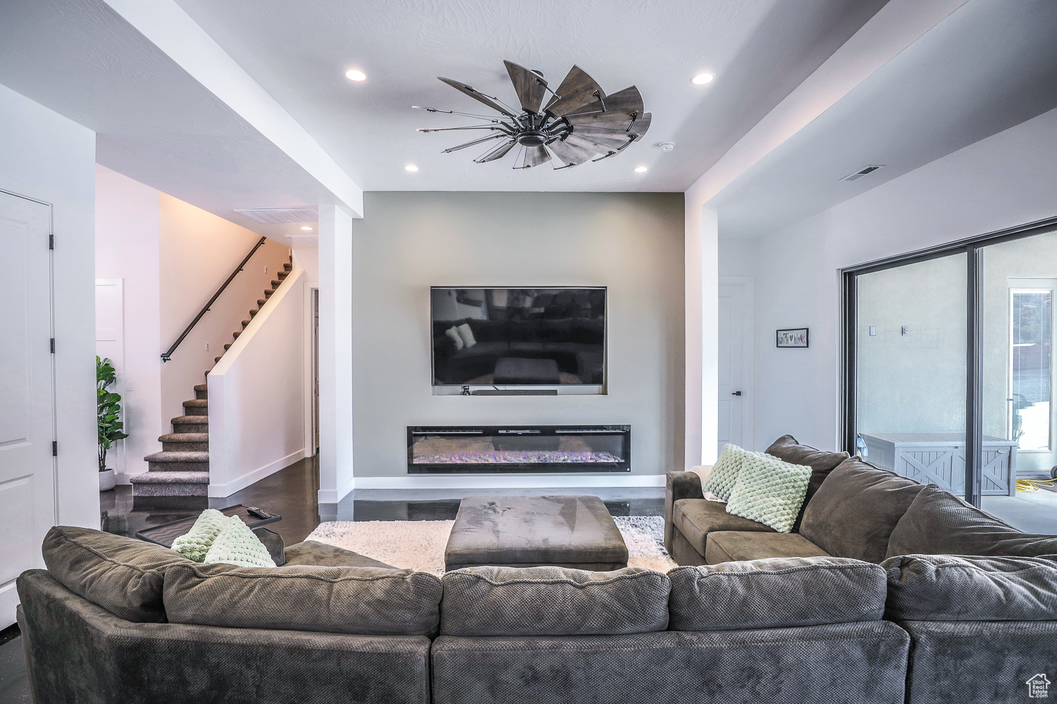 2906 N Purple Sage Rd, Apple Valley, Utah image 4